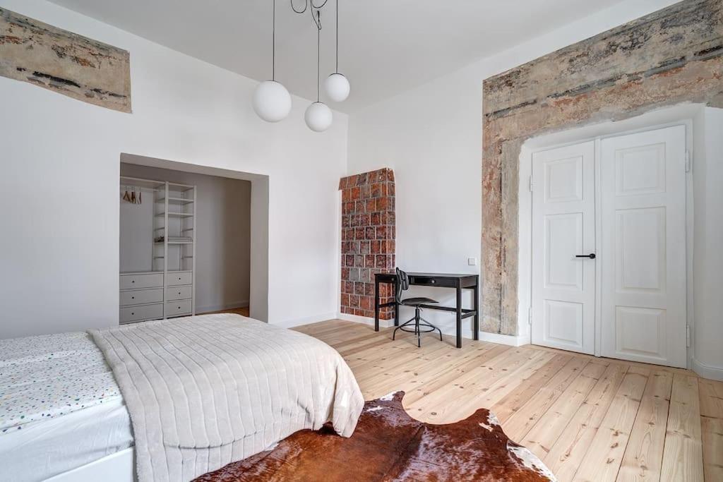 Spacious 2-Bedroom Flat In Old Town By Urban Rent Wilna Exterior foto