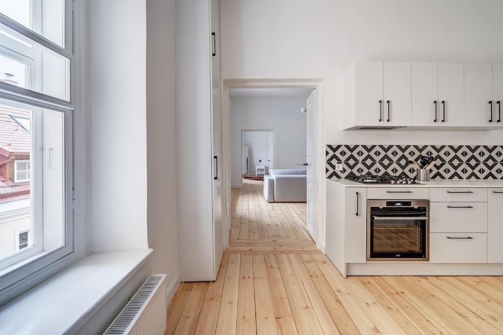 Spacious 2-Bedroom Flat In Old Town By Urban Rent Wilna Exterior foto