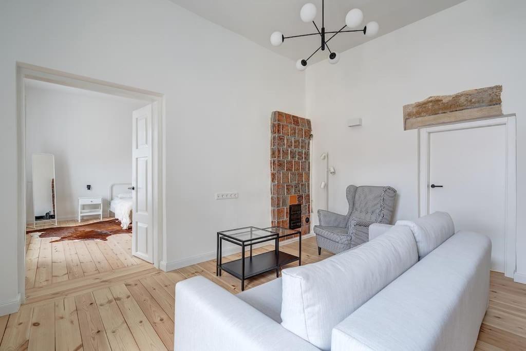 Spacious 2-Bedroom Flat In Old Town By Urban Rent Wilna Exterior foto