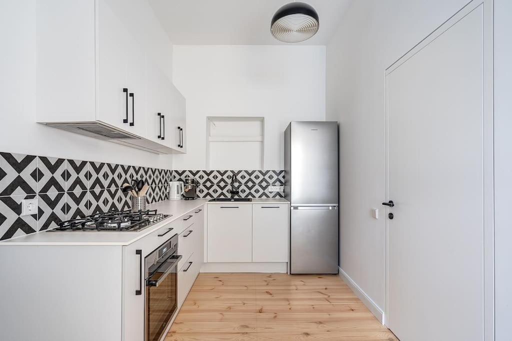 Spacious 2-Bedroom Flat In Old Town By Urban Rent Wilna Exterior foto
